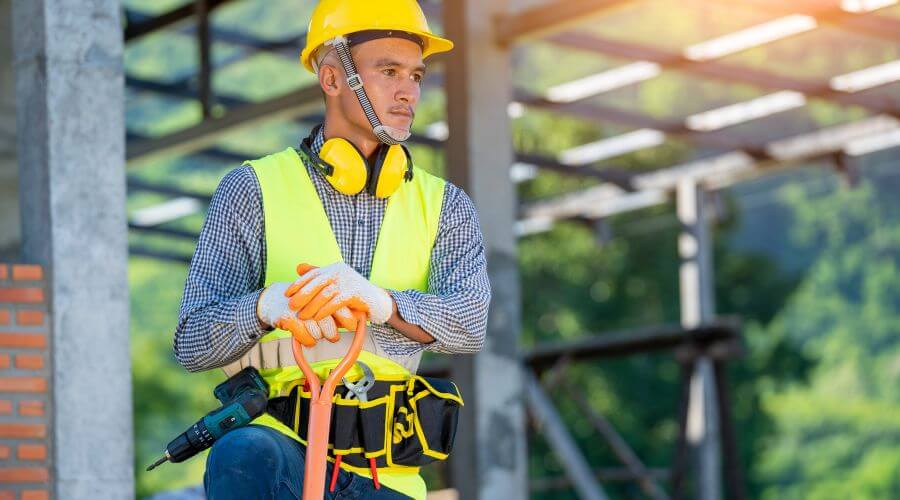 Expert Emergency Roof Repairs services in Ferris, IL